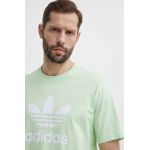 adidas Originals tricou din bumbac barbati, culoarea verde, cu imprimeu, IR7979