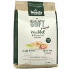 BOSCH Soft Mini Hrană uscată pentru câini de rase mici cu prepeliță și cartofi 2,5 kg + recompense biscuit cu carne de strut si vanilie 300 g