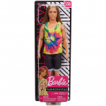 Papusa baiat Fashionistas cu maieu multicolor