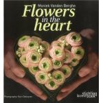 Flowers in the Heart | Moniek Vanden Berghe