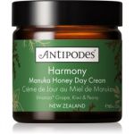 Antipodes Harmony Manuka Honey Day Cream crema de zi usoara pentru o piele mai luminoasa