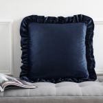 Pernă decorativă 43x43 cm So Soft – Catherine Lansfield