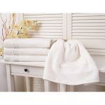 Prosop alb din frotir 70x140 cm Adria – B.E.S.