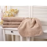Prosop maro deschis din frotir 70x140 cm Adria – B.E.S.