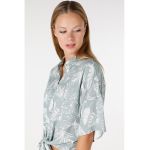 Camasa crop cu imprimeu tropical