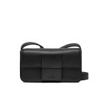 Geantă crossover Calvin Klein Iconic Plaque Camera Bag Xs K50K511249 Negru