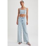 Top crop de denim cu aspect decolorat