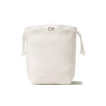 Geantă Calvin Klein Jeans Re-Lock Drawstring Bag Mini K60K610450 Alb