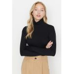 Bluza crop cu guler inalt