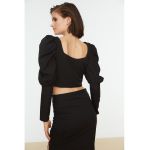 Bluza crop cu maneci bufante