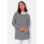 Bluza cu model in dungi si maneci cazute