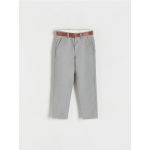 Pantaloni chino cu curea - gri deschis