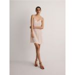 Rochie cu broderie - roz-piersica