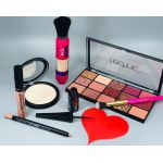 Set Machiaj Cadou Technic Invite, 6 produse