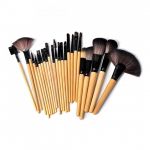 Pachet Promo: Trusa Profesionala Machiaj Miss Rose 190 Culori + Set 24 Pensule Machiaj + Borseta