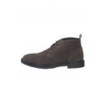 Pantofi chukka din piele intoarsa