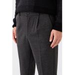 Pantaloni crop conici slim fit