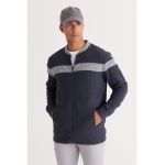 Bluza de trening cu fermoar si buzunare laterale