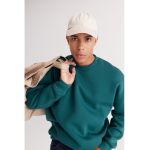 Bluza de trening lejera cu decolteu la baza gatului