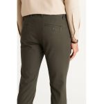 Pantaloni slim fit