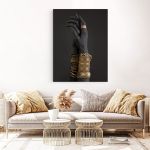 Bijuterii aurii tablou detaliu maini - Material produs:: Poster pe hartie FARA RAMA, Dimensiunea:: 50x70 cm