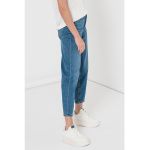 Blugi capri conici