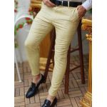 Pantaloni de barbati, Slim Fit, galben pal in carouri - PN350