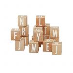 Set cuburi lemn alfabet, 4cm latura, +1 an, byASTRUP