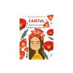 Caietul roman mic pentru fetitele care cresc mari
