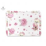 Perna clasica de dormit, MimiNu, Cu volanas, Cu husa detasabila cu fermoar, Din bumbac certificat Oeko Tex Standard 100, Pentru patut, carucior, balansoar, 30x40 cm, Design, Pink Ballerina