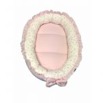 Cuib baby nest bebelusi cu volanase roz pal - stelute roz pe alb LUX
