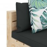Canapea gradina din paleti, de mijloc, perne inflorate, lemn , multicolor