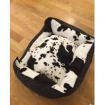 Culcus pentru caini Tunnel Pet S 53x43x18 cm