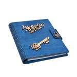 Jurnalul Meu Secret, A5, din lemn personalizat, Albastru, Piksel, 100 pagini si pix din lemn inclus