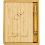 Agenda nedatata A5, Piksel, din lemn de bambus, cu pix, personalizata, cadou doctor