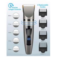 Masina de Tuns Profesionala L.B.C. cu Afisaj Electronic, Incarcare USB, 4 Gratare si Ulei Pentru Curatarea Cutitelor Silver Moon, ENGROS