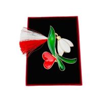 Brosa En-gros Ghiocel cu Inimioara, marime mare, ambalata in cutie rosie, 8.5×6.5×2.5cm