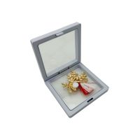 Brosa Martisor En-gros, Aranjament Floral in cutie cu expunere 3D, 8.5×8.5×2cm