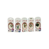 Martisor En-gros, model Clasic simbolistic, modele combinate in set, ambalaj specific, 11×4.5cm