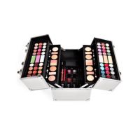 Trusa 80 produse de machiaj Fabulous Colors Mega Case Magic Studio 30623 Engros