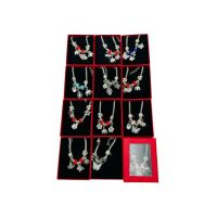 Bratara Martisor En-gros, cu 7 Charmuri diferite, material inoxidabil,abalata in cutie de cadou 8.5×6.5×2.5cm