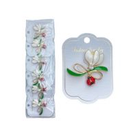 Set brose engros 12/buc "Ghiocel cu pietricele" 38x42mm