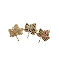 Set engros 12/buc brose elegante "Frunza"