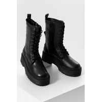 Answear Lab bocanci de piele femei, culoarea negru, cu toc plat