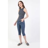 Blugi capri cu aspect decolorat