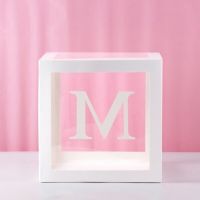 Cutie decorativa pentru baloane cu litera 27 x 27 cm M