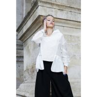 Bluza cu aplicatii cu paiete