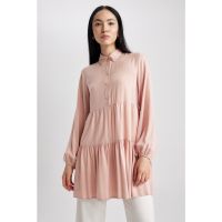 Bluza cu model stratificat si fenta cu nasturi