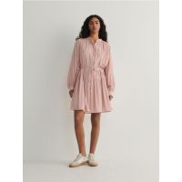 Rochie mini cu curea - roz