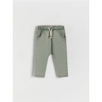 Pantaloni de trening cu efect prespalat - verde-oliv deschis